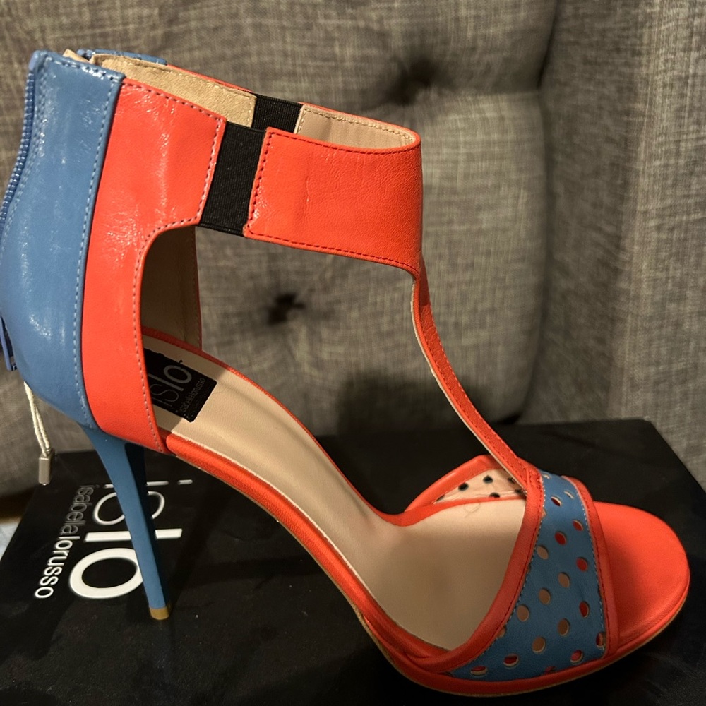 3.75 heel sandals. Made in Italy 10.5. New in box $50 peach and blue. ISLO
